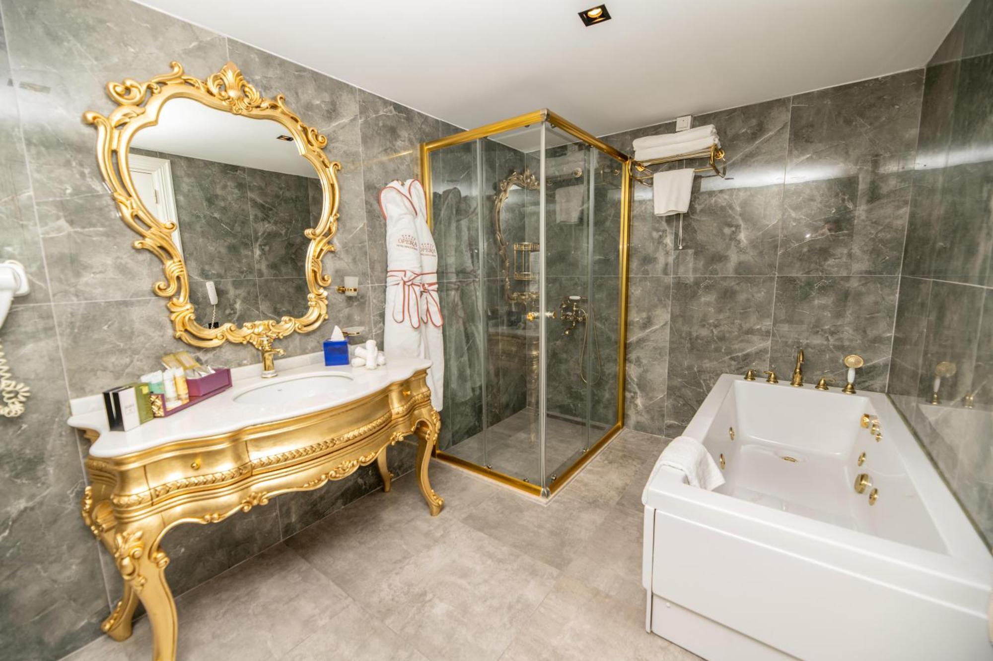 Grand Opera Hotel & Casino & Spa Girne Dış mekan fotoğraf